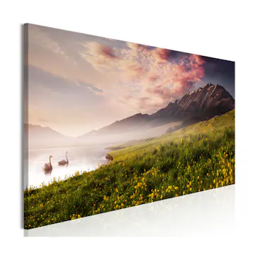 Tavla Arkiio Sayram Lake