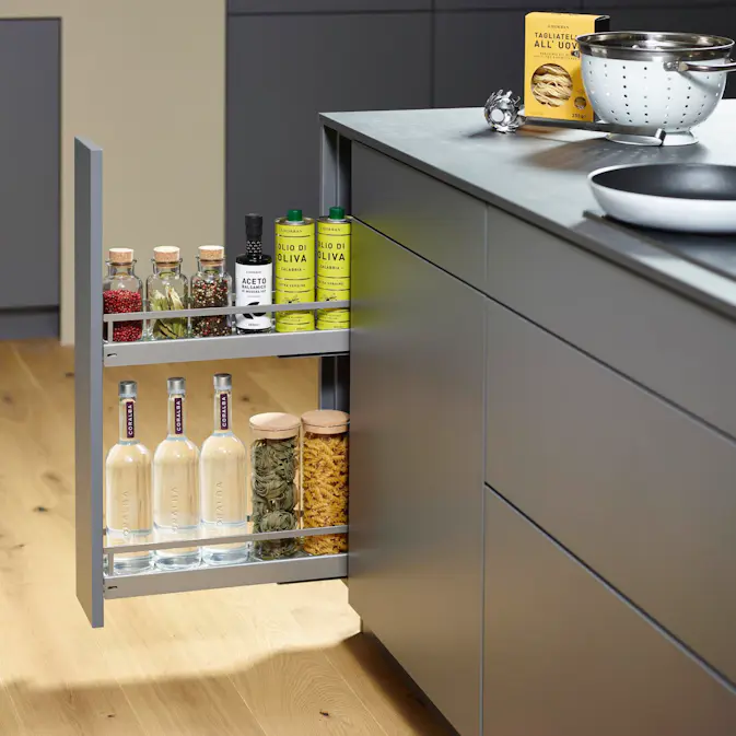 Bänkskåpsutdrag Theofils Kesseböhmer Base No.15 Arena Style Handdukshållare 481 mm