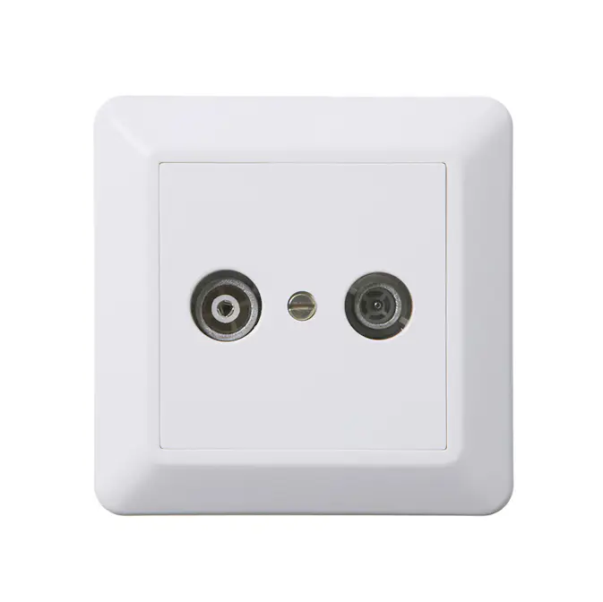 Antennuttag Elko 8DB RS Renvit