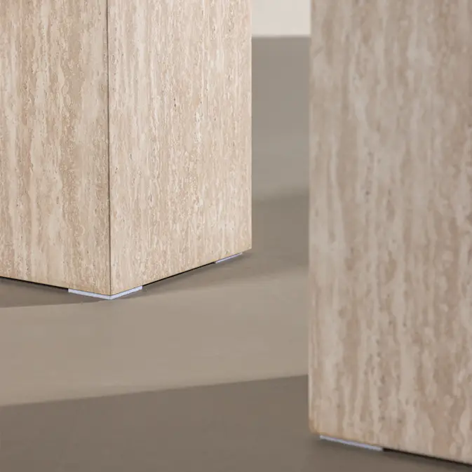 Piedestal Vind Ramsvik Travertine 65 cm