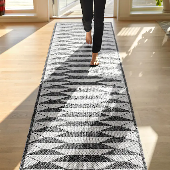 Plastmatta Horredsmattan Floow B&W Urd