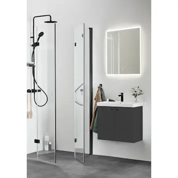 Möbelpaket Hafa Neat 550 med Luckor och Spegel Store Square LED