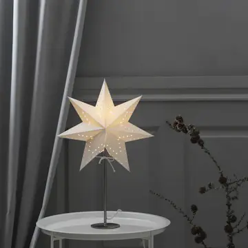 Adventsstjärna på Fot Star Trading Bobo