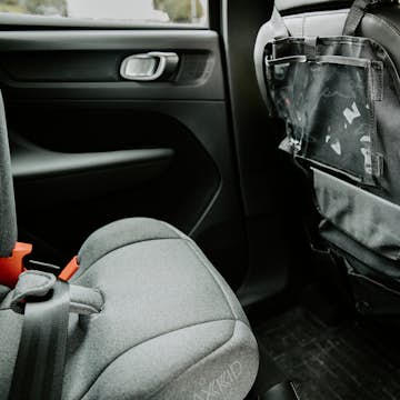 Sparkskydd & förvaring Axkid