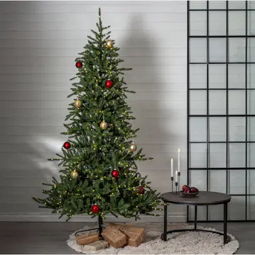 Julgran Star Trading Minnesota Plastgran 250 cm med LED 800 Ljus