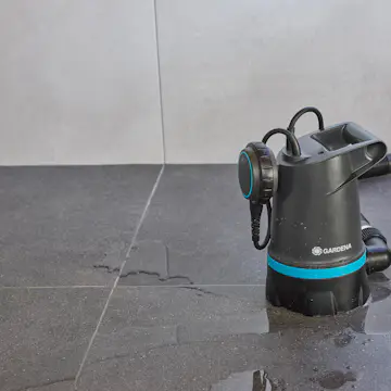 Pump Gardena Basic 20000 Dränkbar För Rent Vatten