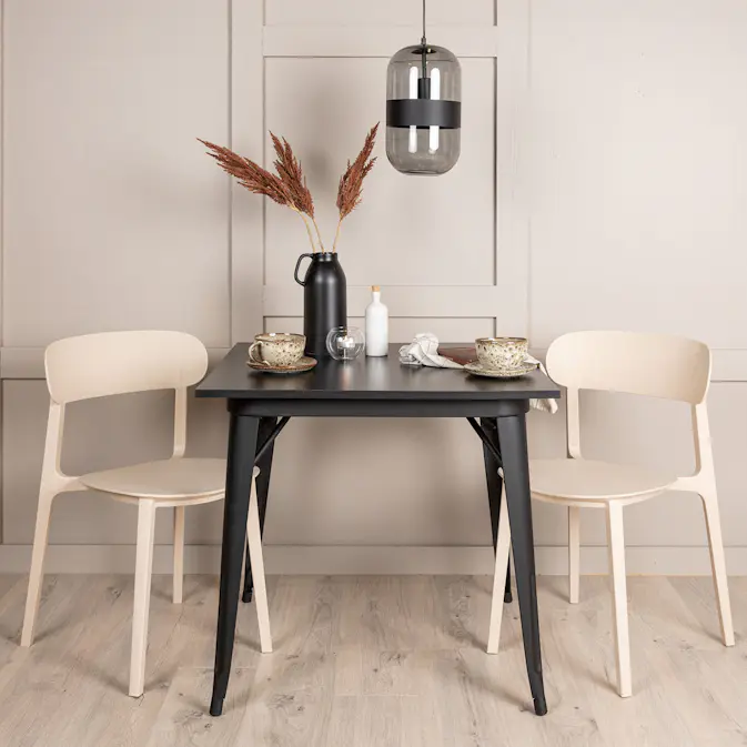 Matgrupp Venture Home Tempe med 2 st Åstol