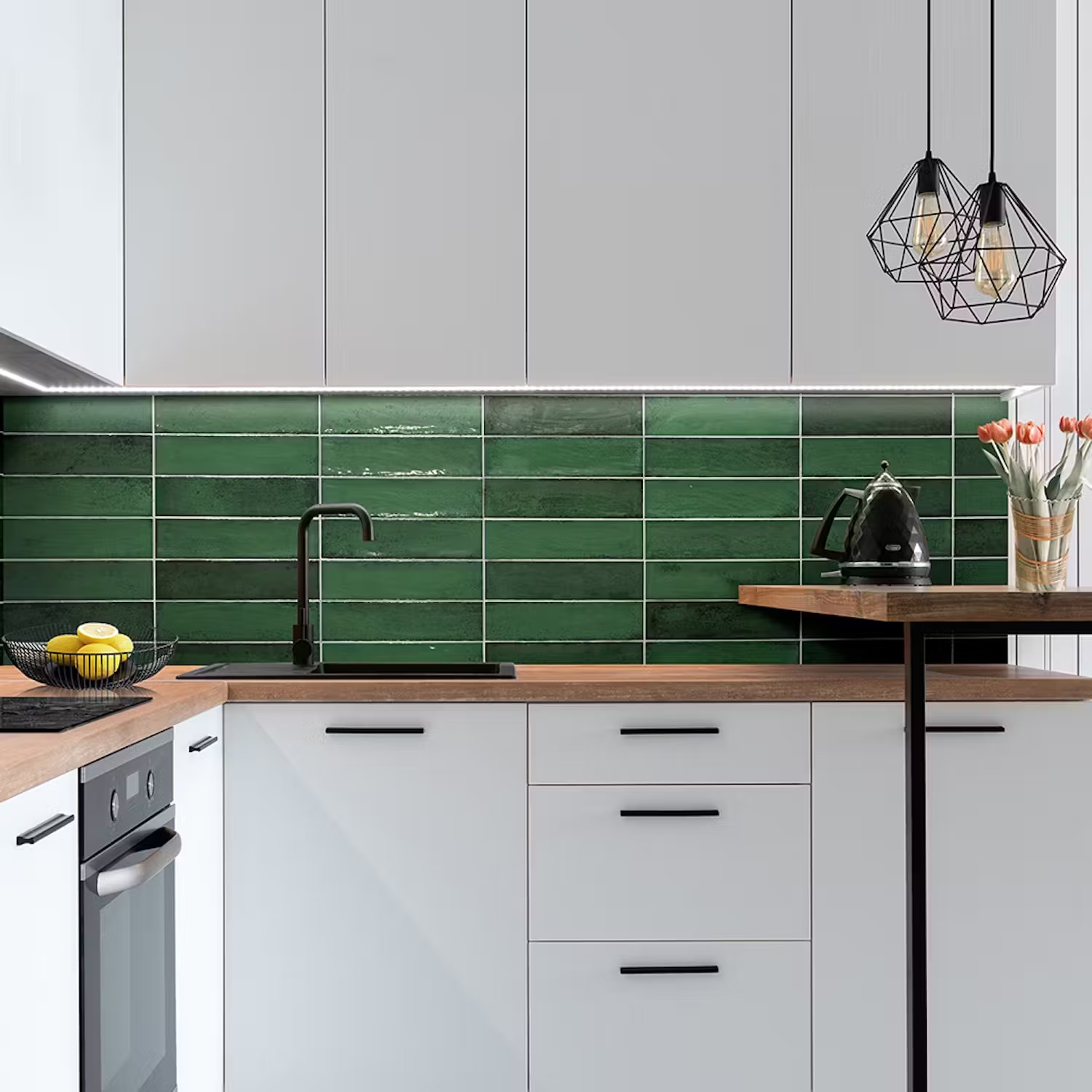 Kakel i kök och badrum