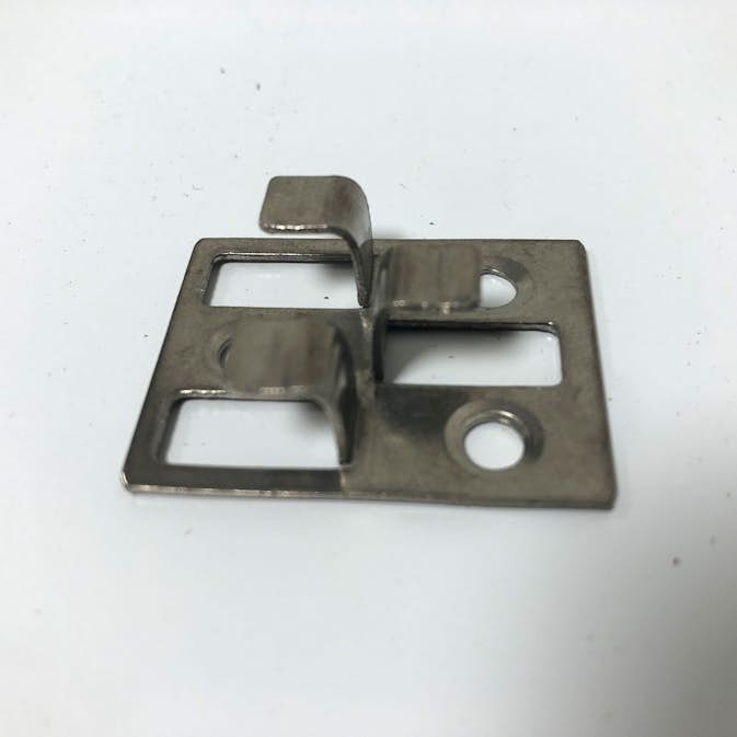 Clips IBI Wood Mitt för Komposittrall