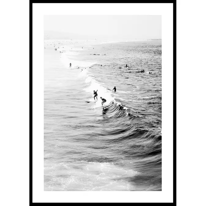 Poster Gallerix California Surfers On Waves B&W