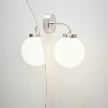 Vägglampa Hafa Globe