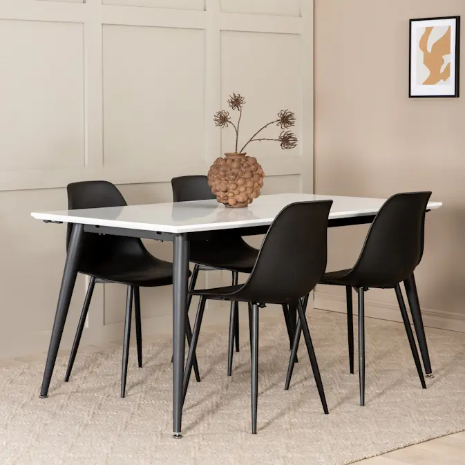 Matgrupp Venture Home Jolie med 4 Pobbie Stolar Järn