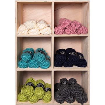 Akrylgarn Creativ Company Xl Mixade Färger 17 m Stl Manga 6X5 Nystan/1 Förp