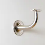 Väggfäste Herrljunga Ledstångsfabrik 320-N1 för Inomhusbruk