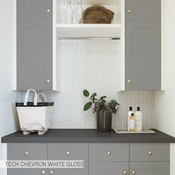 Mosaik Konradssons Tech Chevron Vit Blank 29x31 cm