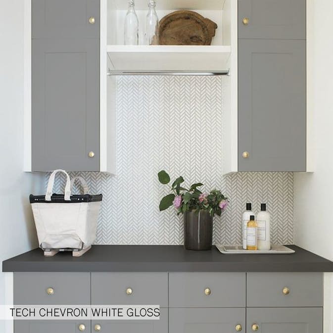 Mosaik Konradssons Tech Chevron Vit Blank 29x31 cm