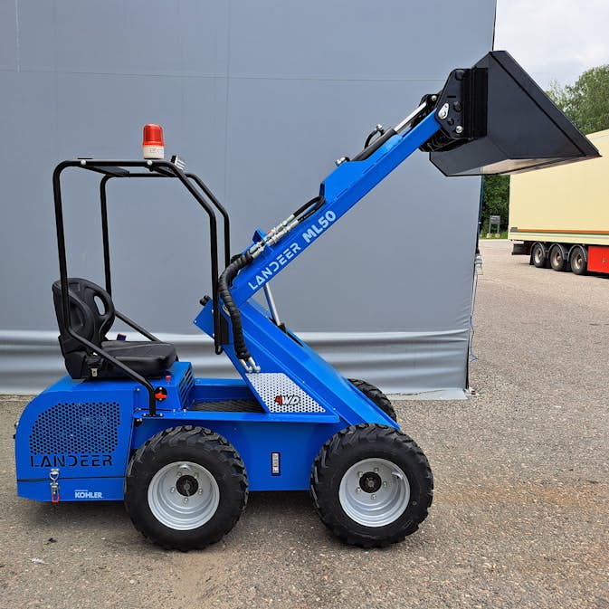Grävmaskin Landeer ML50 4WD Minigrävare Glidstyrd Med Skopa