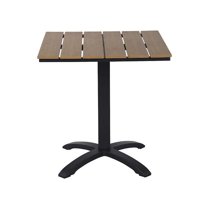 Bistrobord Outfit Mads