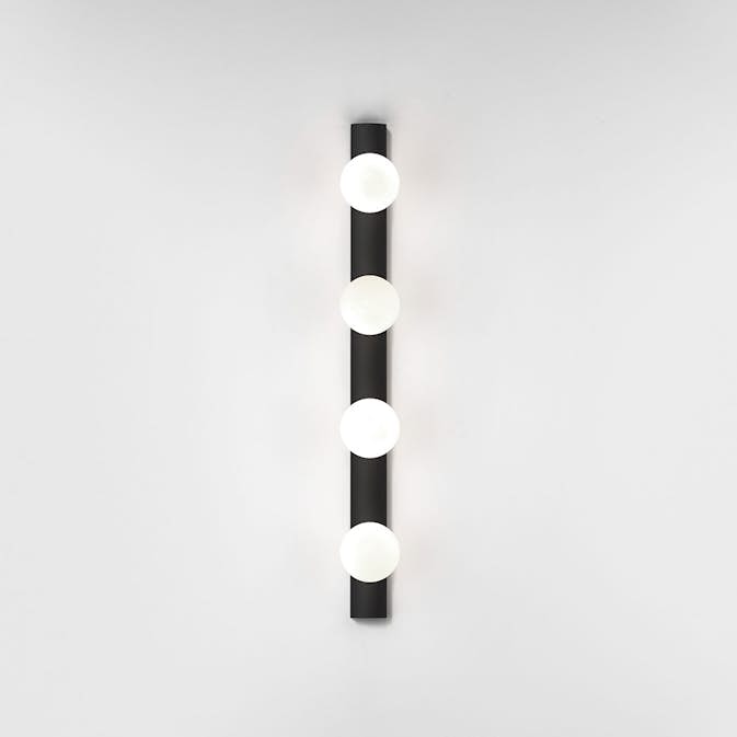 Vägglampa Astro Cabaret 4