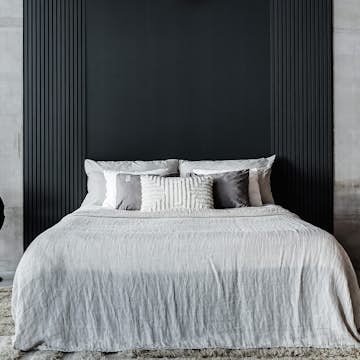 Designpanel Wood on wall Ek Grålackad