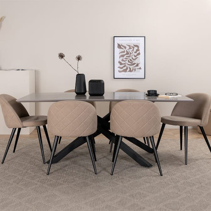 Matgrupp Venture Home med Piata Matbord och 6 Valentina Stitcthes Matstolar