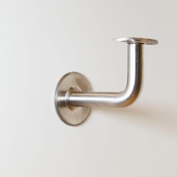 Väggfäste Herrljunga Ledstångsfabrik 860-RF för Utomhusbruk