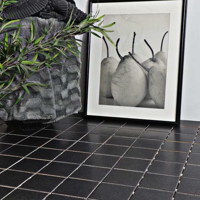 Klinker Tenfors Altamira Svart Matt 10x10 cm