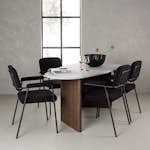 Matgrupp Venture Home Grönvik med 4 Yesterday Stolar