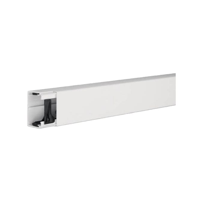 Matarkanal Hager LFH 40 x 57 mm 2 meter Halogenfri Vit RAL 9016