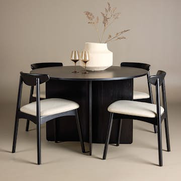 Matgrupp Venture Home Tyresö Ø120 cm med 4 Ven Stolar