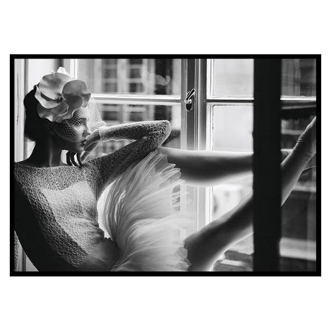 Poster Gallerix Woman In Window BW
