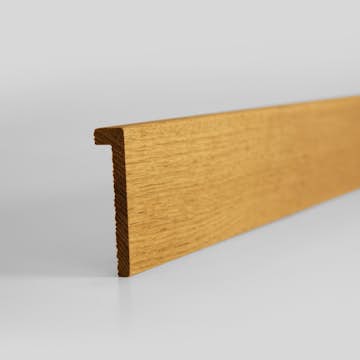 Trapprenovering Herrljunga Ledstångsfabrik Klarlackad Ek Bakkantlist