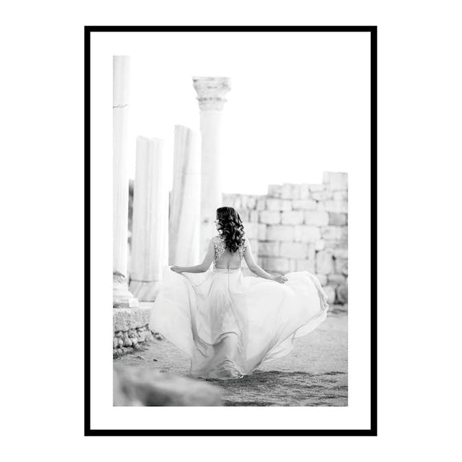 Poster Gallerix White Dress