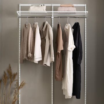 Garderobslösning Elfa Classic Starter Kit 2 Sektioner 1240mm