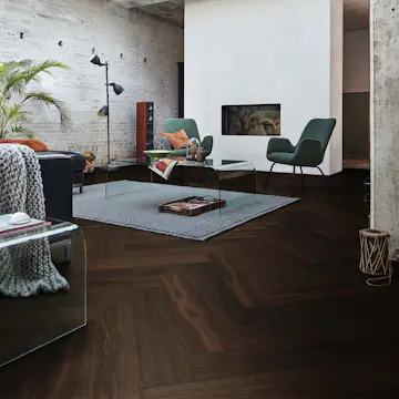 Parkettgolv Meister 9018 PS 500 Borstad Ultramattlackad Ek Fiskbensparkett