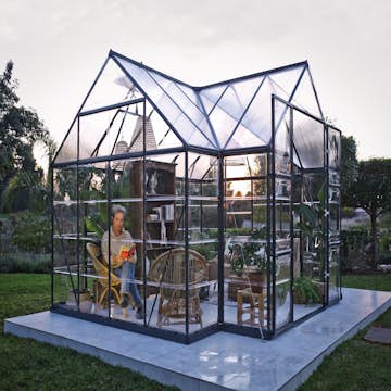 Växthus/Orangeri Canopia by Palram Victory Aluminiumstomme med UV-Skyddade Polykarbonatfönster, 11,04 m²