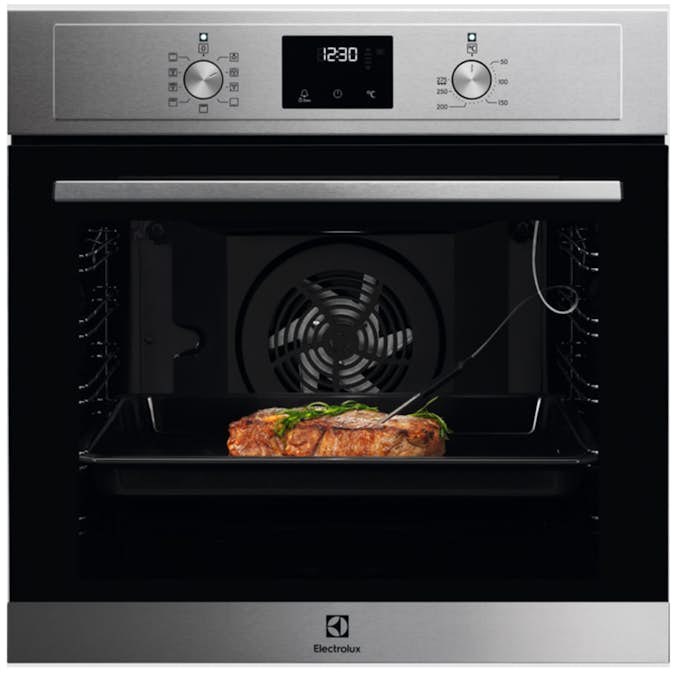 Ugn Electrolux 700 SenseCook med Aqua Clean COB400X