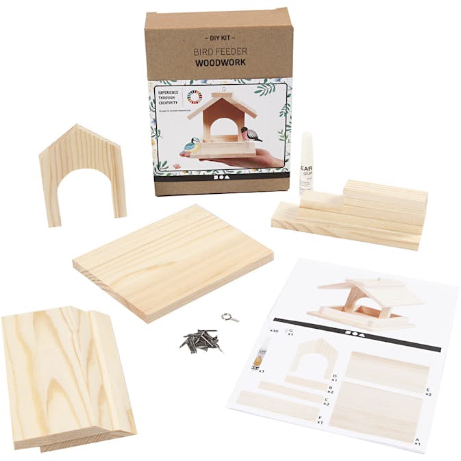 Materialset Creativ Company Fågelbord 12,5x14,5x11,5 cm 1 St/1 Förp