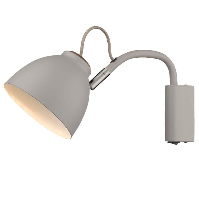 Vägglampa Halo Design Nivå