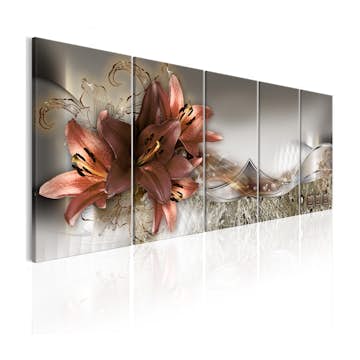 Tavla Arkiio Lilies and Abstraction