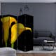 Rumsavdelare Skärmvägg Arkiio Two Yellow Calla Flowers On A Black Background II 225x172 cm