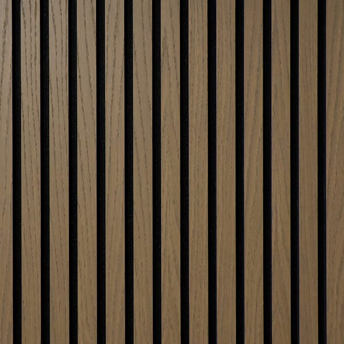 Akustikpanel Wood on wall Ek Gråbrunlackad