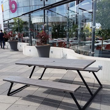 Picknickbord Eden Wood Stockholm Svart Stativ Utomhus