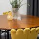 Matgrupp Venture Home Copenhagen med 4 Limhamn Light Guld Stolar