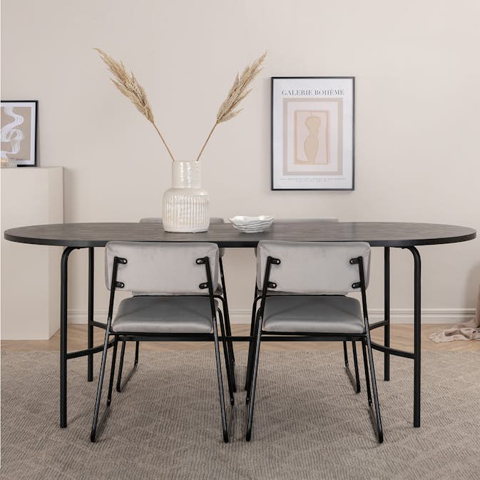 Matgrupp Sky Furniture San Francisco matbord och Kungshamn matstol