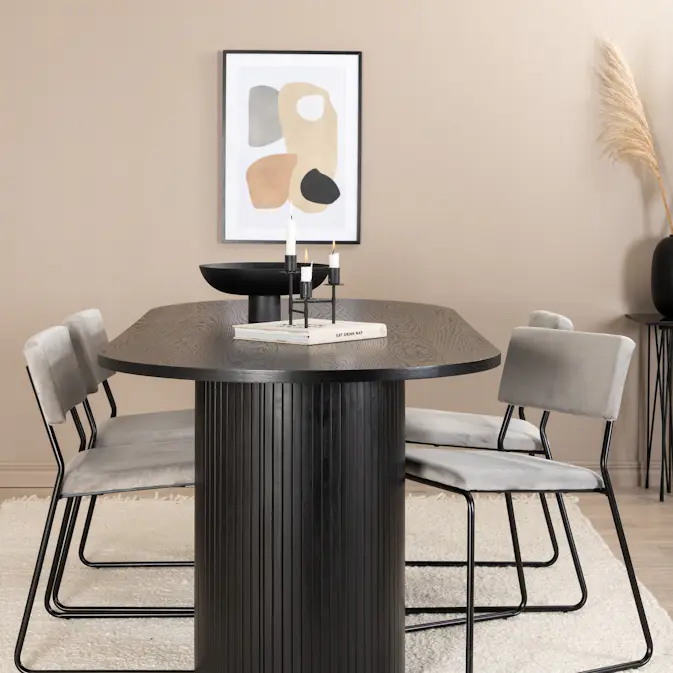 Matgrupp Venture Home Bianca Svart med 4 Kungshamn Stolar