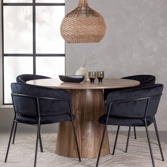 Matgrupp Venture Home Lanzo med 4 Selma Stolar