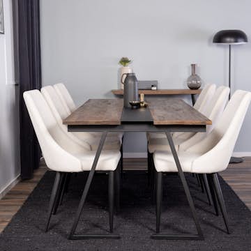 Matgrupp Venture Home Jakarta med 6st Leone Stolar