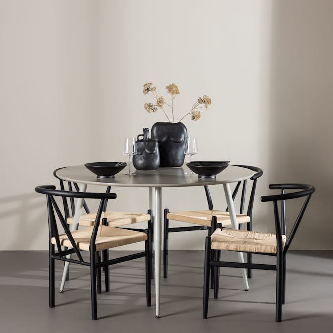 Matgrupp Venture Home Plaza Ø120 med 4 st Alfons Stolar