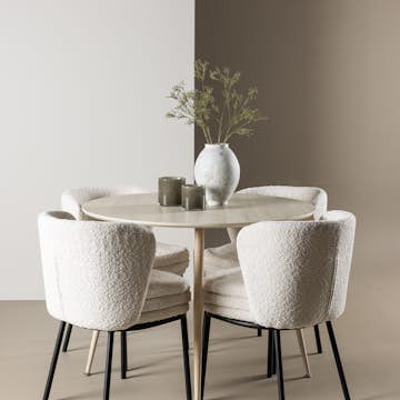 Matgrupp Venture Home Plaza Ø100 med 4 st Agnes Stolar